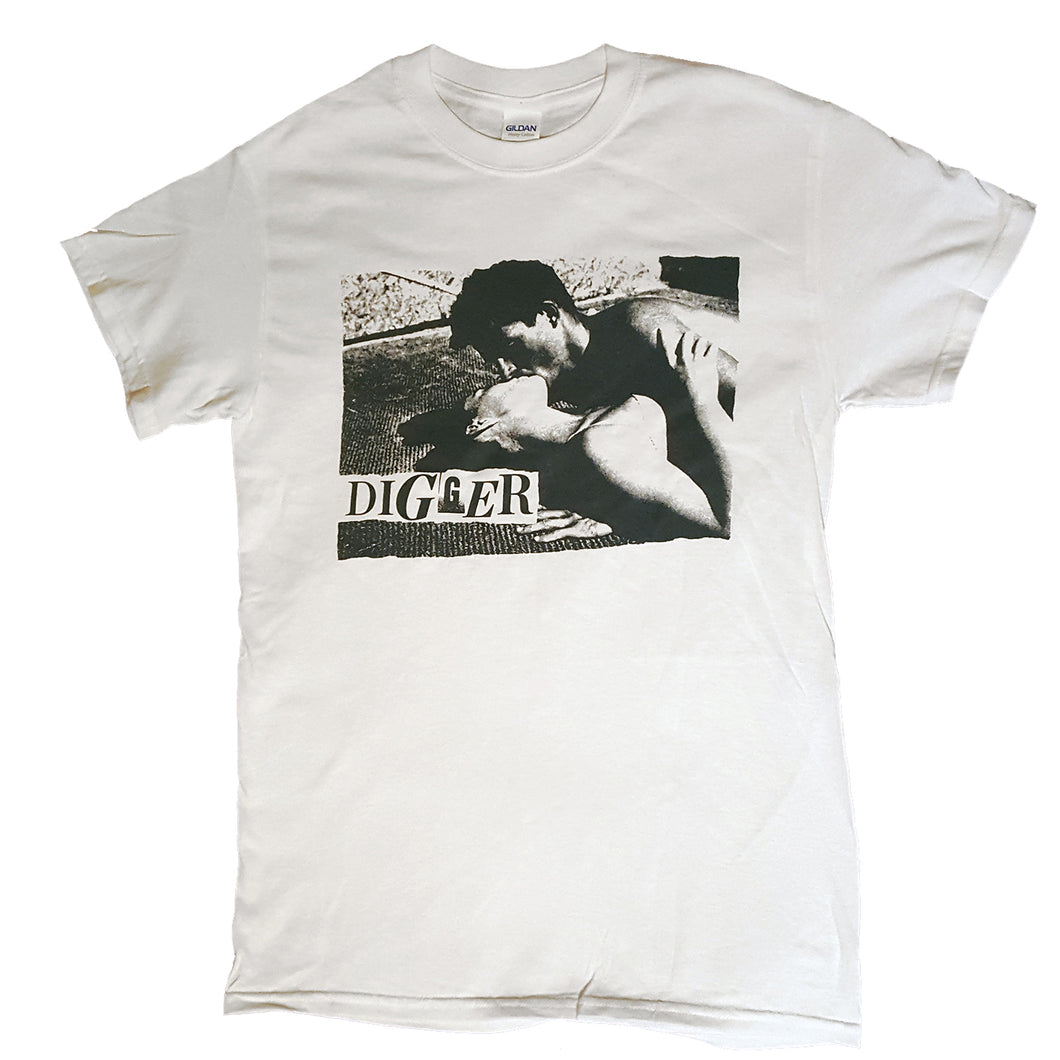 Digger Kissing T-Shirt